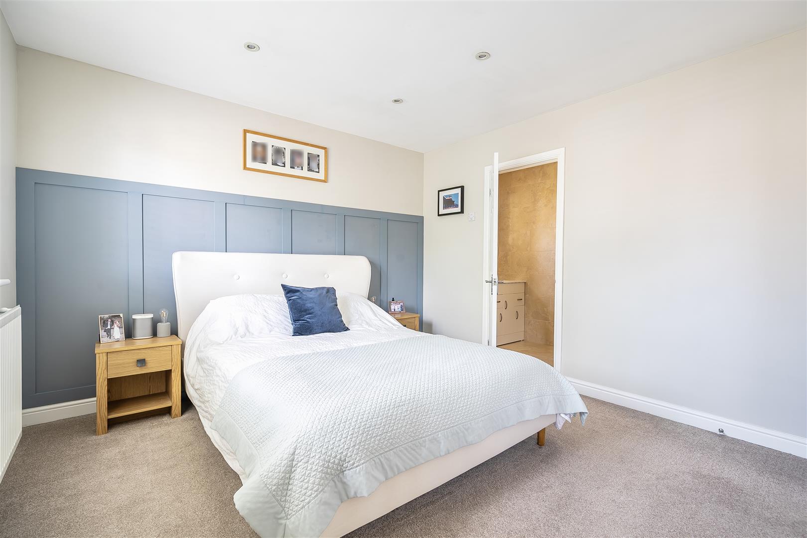 Oak Road, Chippenham